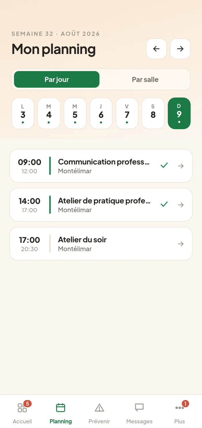 onglet Planning « Mon planning », barre des jours en haut et liste des séances.