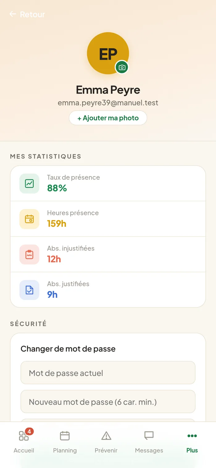 écran « Mon profil » avec l'avatar cliquable et la carte « Changer de mot de passe ».